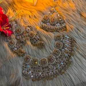 Royal Heritage Dulhan Set