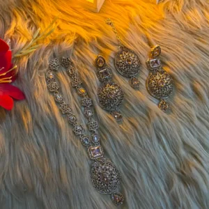 Crystal Elegance Necklace Set